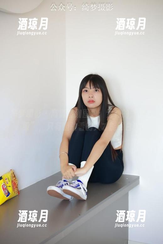 绮梦摄影 - 高清瑜伽图包：雪莉的“潜力股”，只有胆敢看的人才能明白！