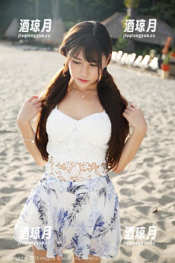 美媛馆 - 修女田芯娜Angel，高清质感让我忍不住多看几眼，原图的细腻之处藏着什么？