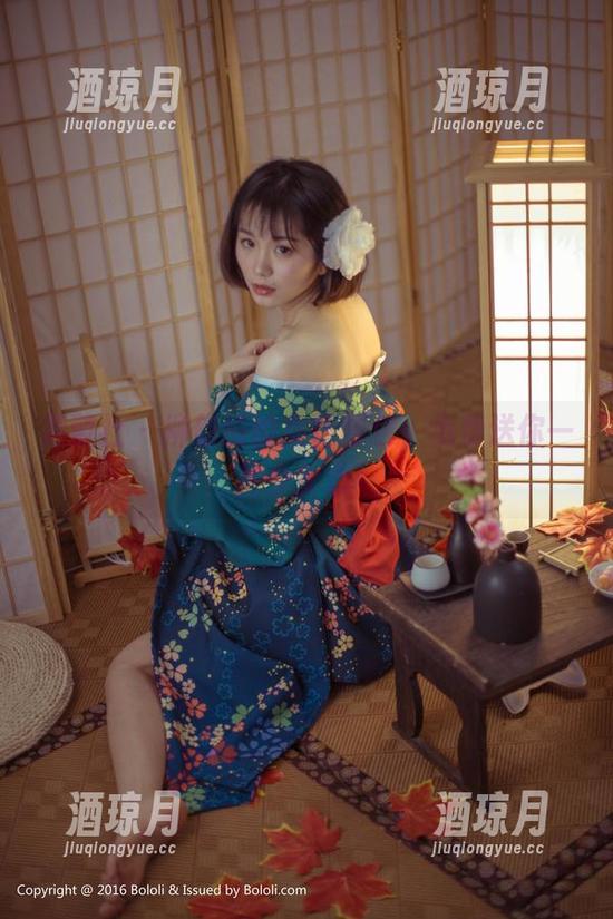 菠萝社 - 柳侑绮的女仆图包，免费送你一把少女心！