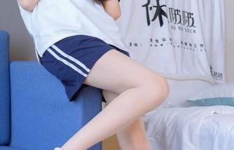 袜啵啵 – 在线观赏小安的美图，指甲油涂得那么…特别，有兴奋点！