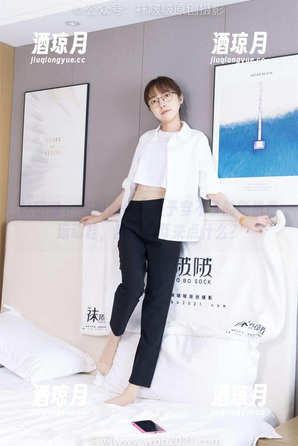 袜啵啵 - 美图心情：稚予穿不了的斯凯奇运动鞋，能给我带来点什么？