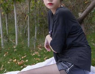 袜啵啵 – 福利get！芝士的黑丝（脚尖加固款）原图，简直是清新又吸引人的眼球。