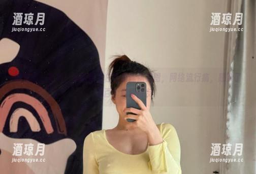 微密圈 - 更新！铁锤姐姐白色蕾丝袜美图，网络流行病，感染了几百个红锤网友！