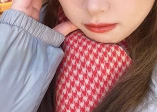 捉摸不定的喵少女：闪月半的美图分享