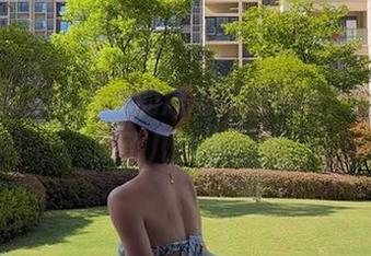 微密圈 – 无圣光的鹿瑶制服特展，套图里藏了几种才艺？